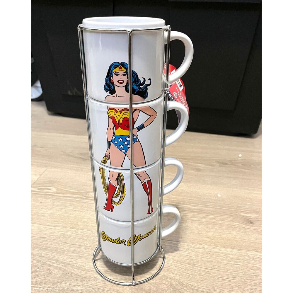 Wonder Woman Vintage Stackable Ceramic Mugs, 4 Pack ICUP NEW WITH TAG